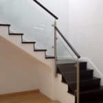 Barandillas de cristal interiores para escaleras | Enesca.es