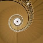 Escaleras de diseño con estilo en espiral de Enesca.es