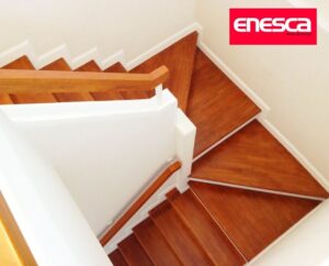 Enesca escaleras de diseño para el hogar