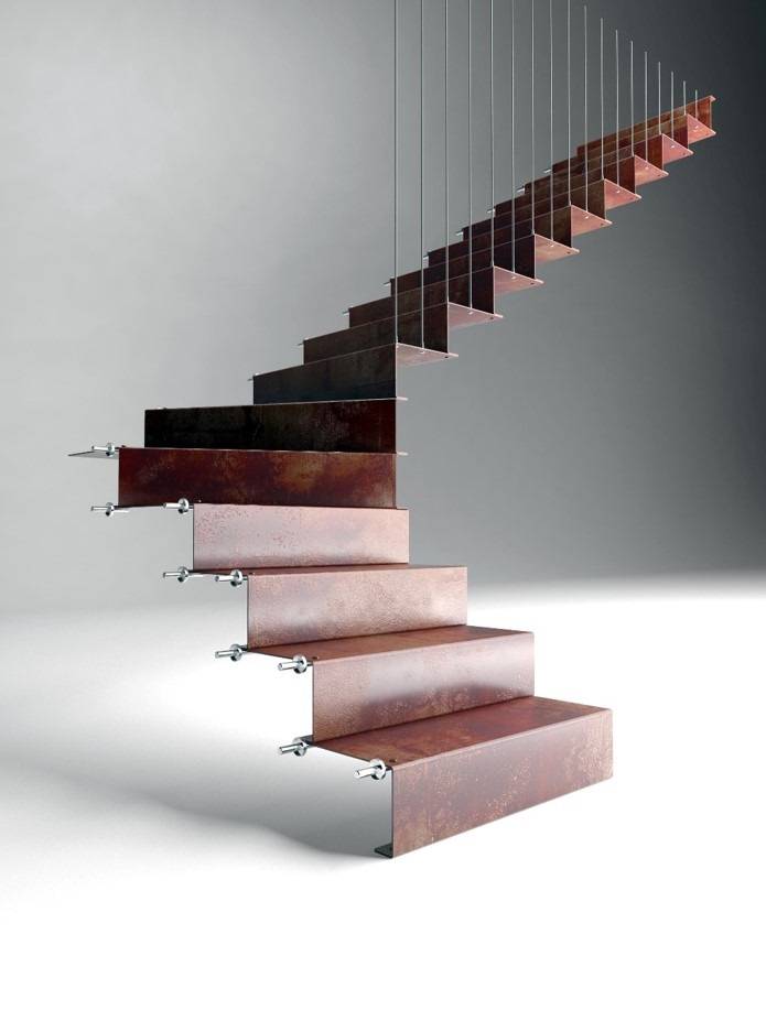 Escalera de diseño de tramos de chapa de Enesca