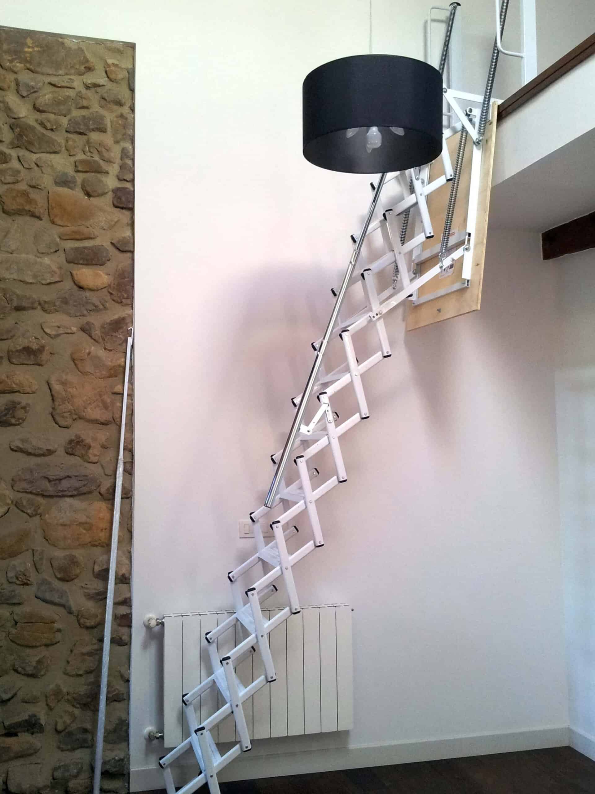 Escalera Plegable Elegant Autom&aacute;tica de Enesca