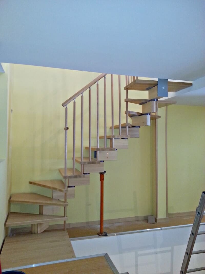 Escalera de Madera Doxa Wood Orcasitas de Enesca