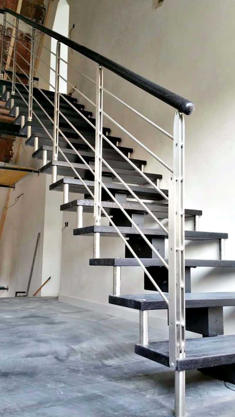 Escalera de Madera Doxa Wood Aravaca de Enesca