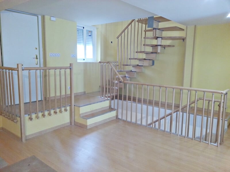 Escalera de Madera Doxa Wood Orcasitas de Enesca