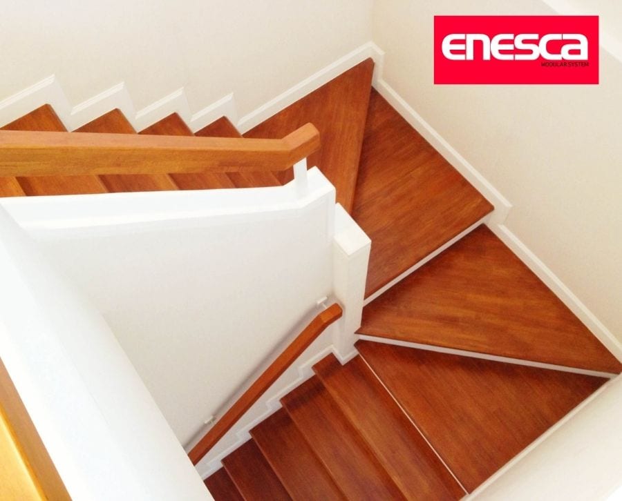 Escaleras para el hogar de Enesca