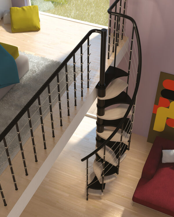Escalera trio 180 de caracol con detalle en peldaños de Enesca